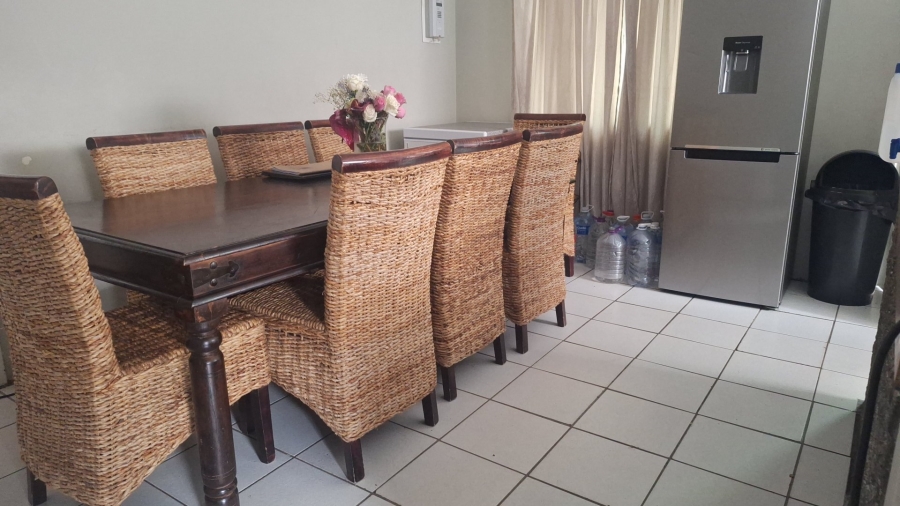 5 Bedroom Property for Sale in Retreat Western Cape